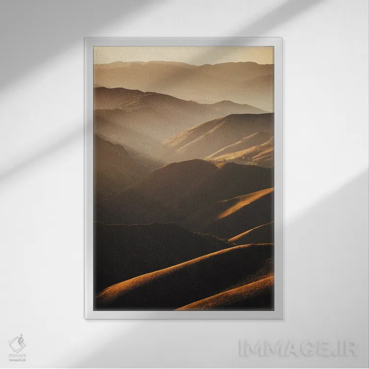 تابلو میان تپهها و درهها اثر آنابل شابر - نمای قابدار سفید