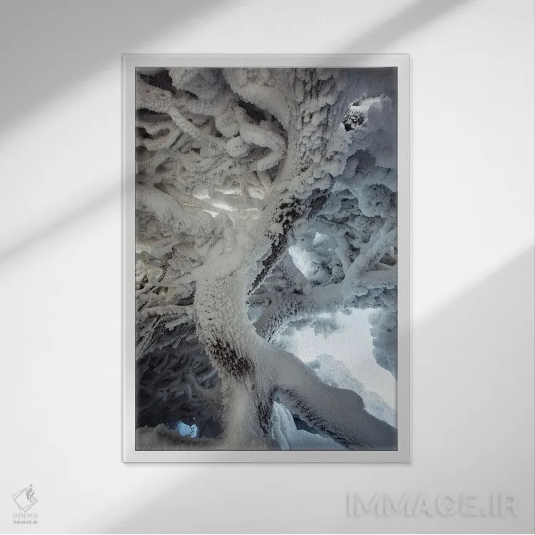 تابلو درخت یخزده اثر آنابل شابر - نمای قابدار سفید