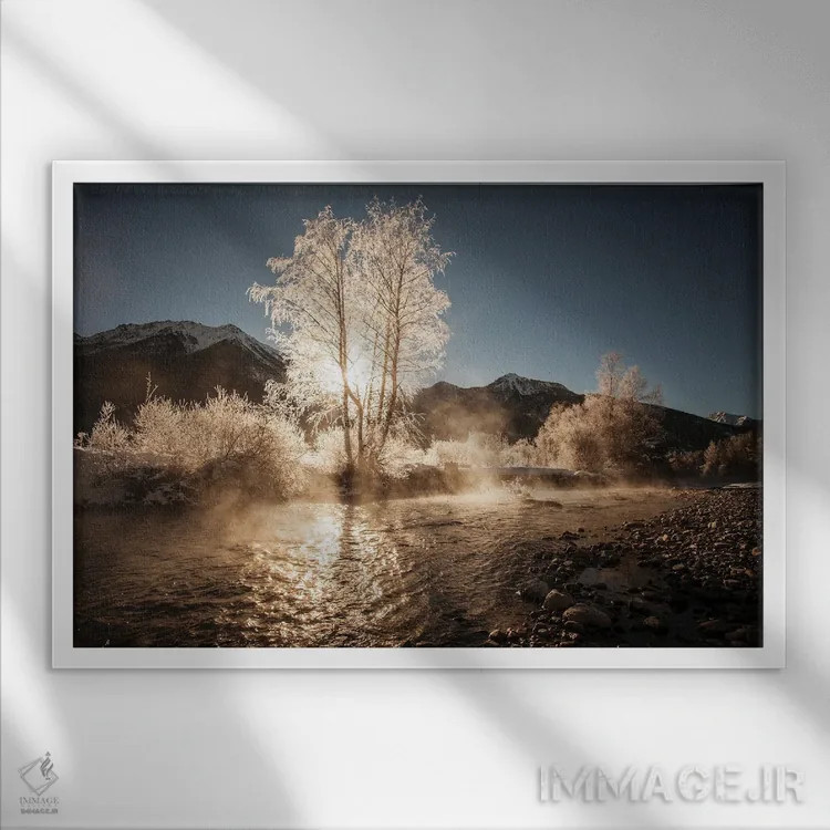 تابلو درخت طلایی یخزده اثر آنابل شابر - نمای قابدار سفید