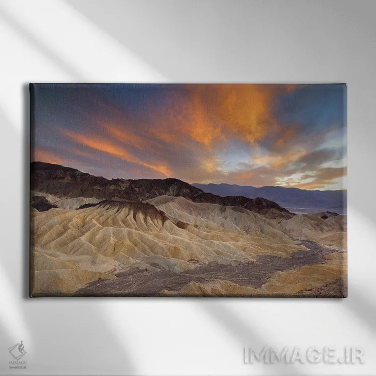 تابلو زابریسکی پوینت اثر آنابل شابر - نمای روبهرو روی دیوار