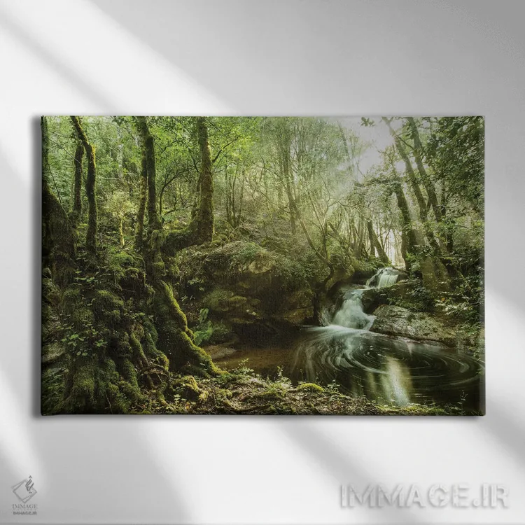 تابلو بهشت سبز در جزیره کرس II اثر آنابل شابر - نمای روبهرو روی دیوار