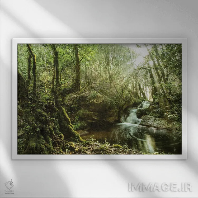 تابلو بهشت سبز در جزیره کرس II اثر آنابل شابر - نمای قابدار سفید