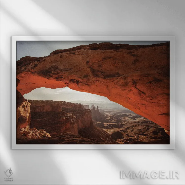 تابلو طاق مسا (آرک معروف آمریکا) اثر آنابل شابر - نمای قابدار سفید