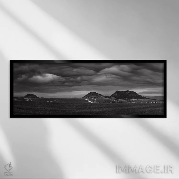 تابلو آسمان چشمگیر اثر آنابل شابر - نمای قابدار مشکی