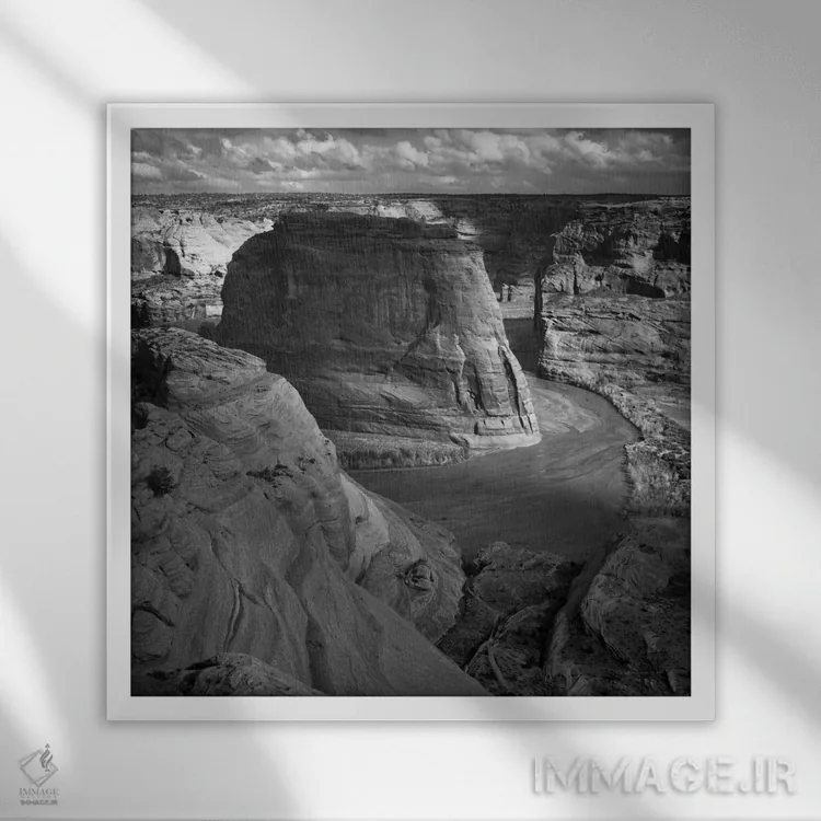 تابلو دره شلی (آریزونا) اثر انسل آدامز (عکاس طبیعت آمریکایی) - نمای قابدار سفید