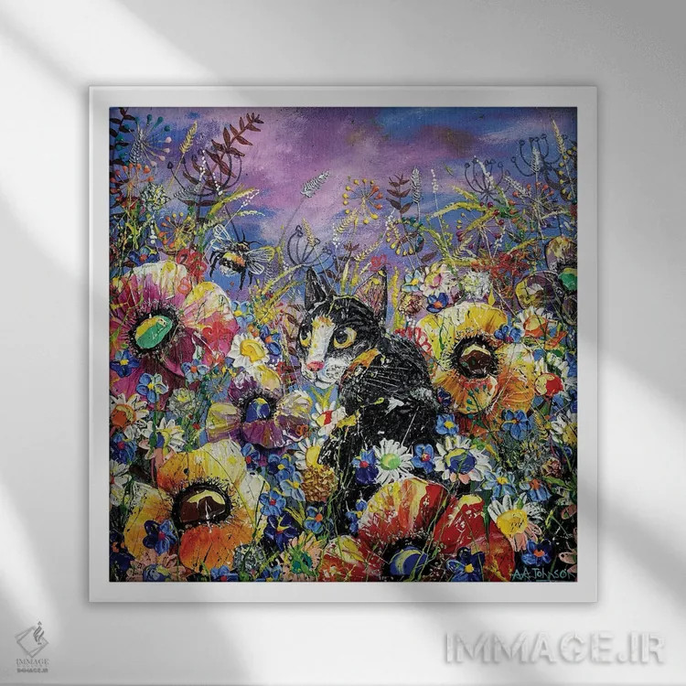 تابلو گربه در میان گلها اثر اندرو آلن جانسون - نمای قابدار سفید