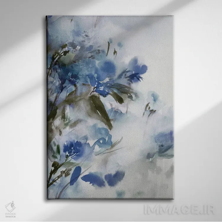 تابلو گلهای آبی II اثر آریا کِی - نمای روبهرو روی دیوار