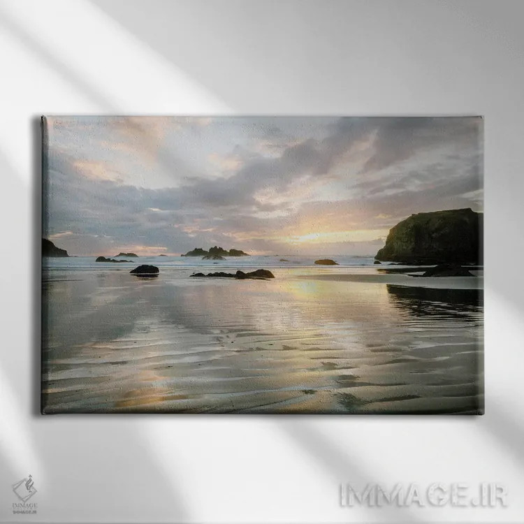 تابلو امواج کوچک اثر اندی اموس - نمای روبهرو روی دیوار