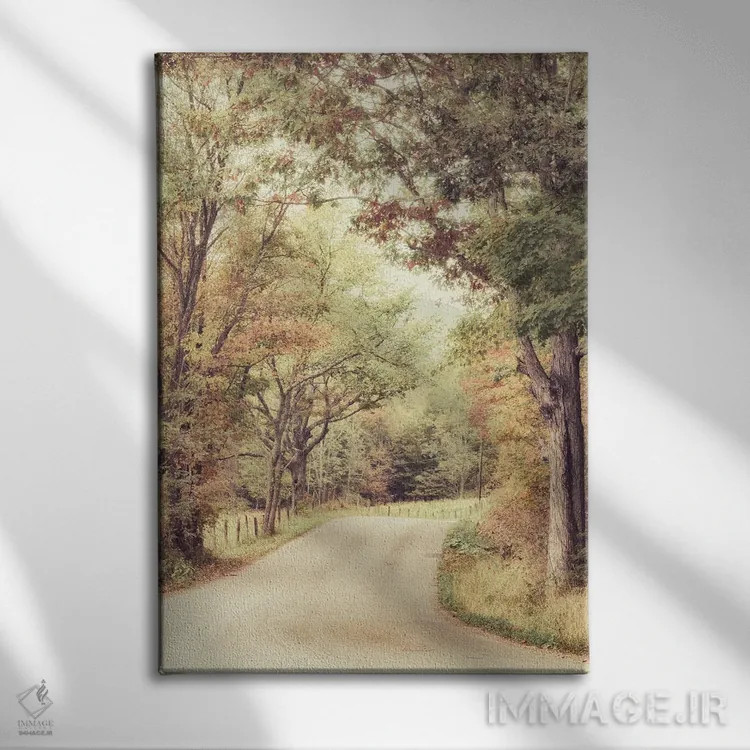 تابلو در امتداد مسیر اثر اندی اموس - نمای روبهرو روی دیوار