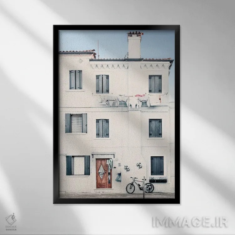 تابلو روستای آرام مدیترانهای اثر اندی اموس - نمای قابدار مشکی