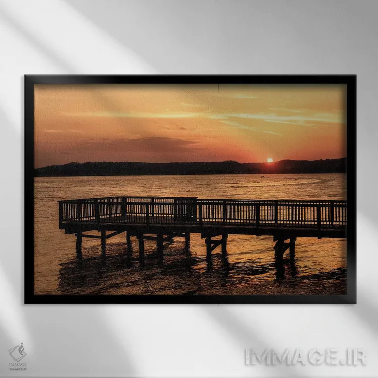 تابلو غروب کنار دریاچه اثر اندی اموس - نمای قابدار مشکی