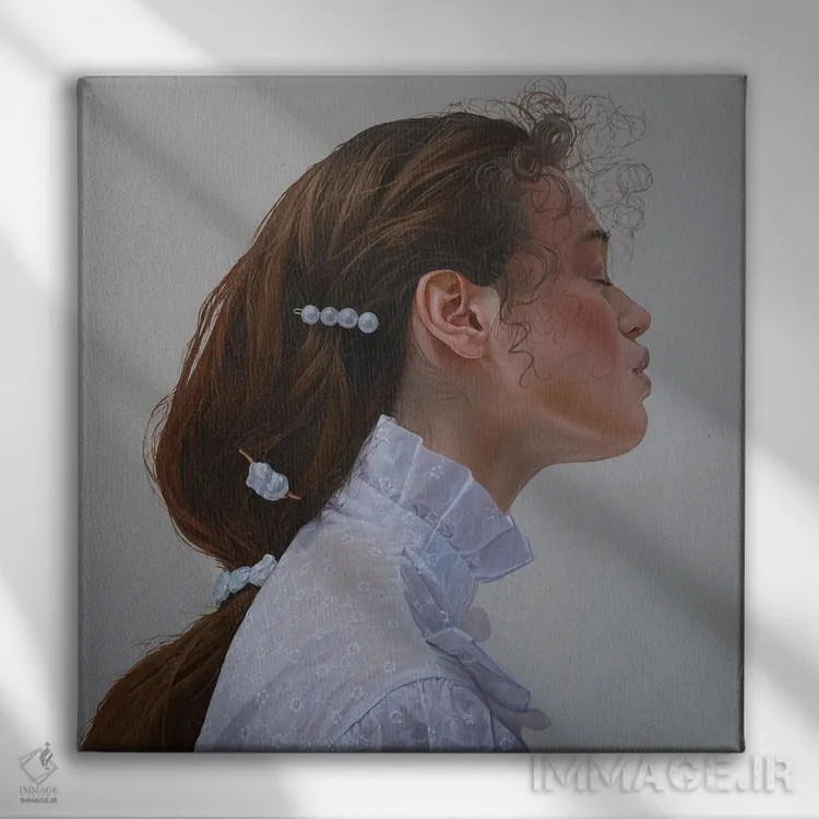 تابلو دختر با یک مروارید اثر آرتور آنوخین - نمای روبهرو روی دیوار