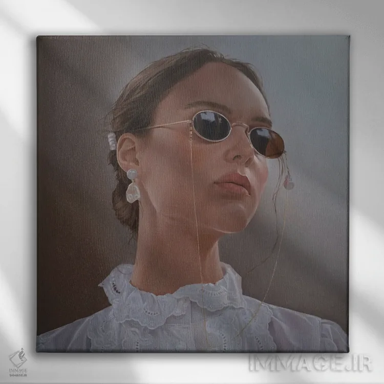 تابلو دختر با عینک آفتابی تیره اثر آرتور آنوخین - نمای روبهرو روی دیوار
