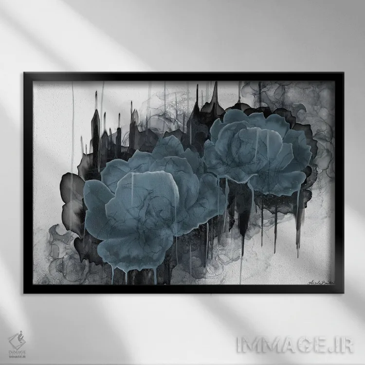 تابلو شکوفههای آبی خاکی اثر آنجلا بادن - نمای قابدار مشکی