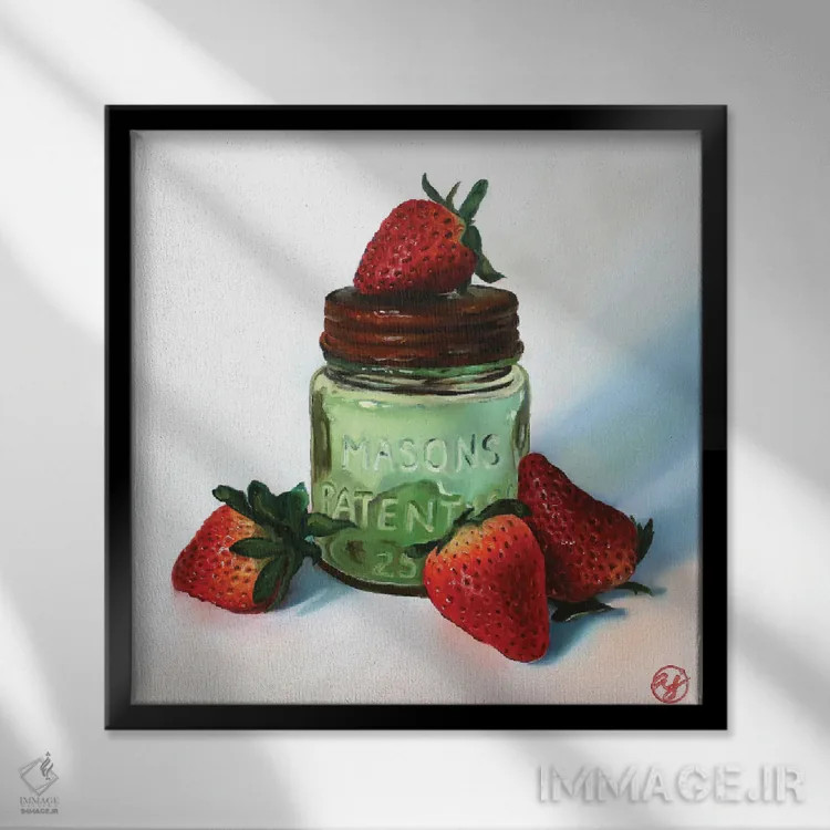 تابلو توت فرنگی نیمپیمانه سبز اثر ابرا جانسون - نمای قابدار مشکی