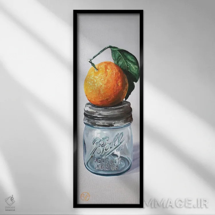 تابلو نیمپیمانه نارنگی اثر ابرا جانسون - نمای قابدار مشکی