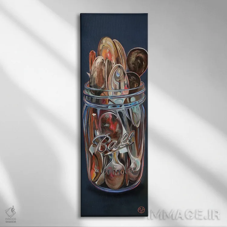 تابلو قاشقهای نقرهای اثر ابرا جانسون - نمای روبهرو روی دیوار