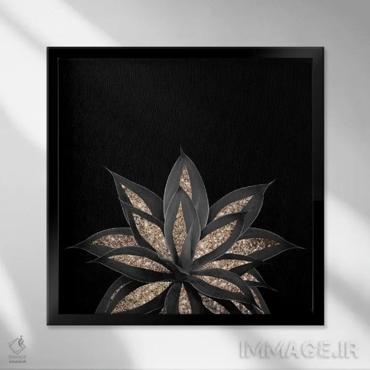 تابلو آگاو خاکستری-سیاه با درخشش طلایی I اثر هنر آنیتا و بلا - نمای قابدار مشکی