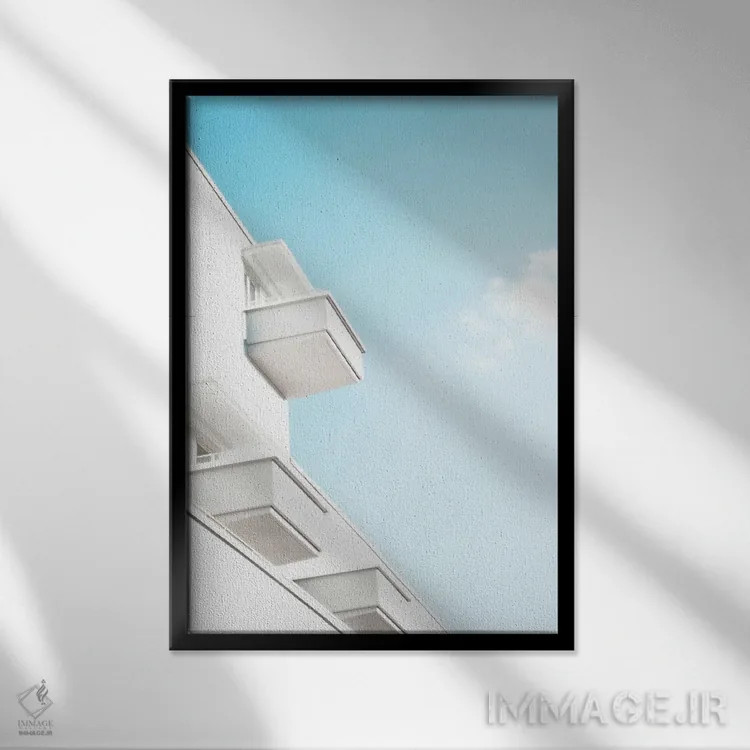 تابلو رویای بالکن سفید مینیمال I اثر هنر آنیتا و بلا - نمای قابدار مشکی