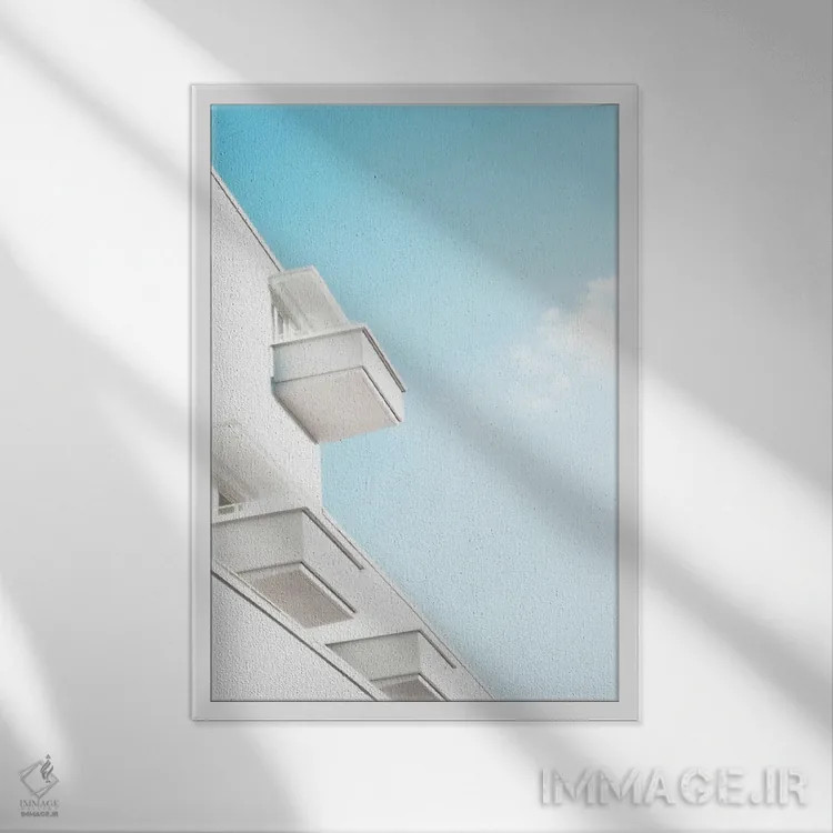 تابلو رویای بالکن سفید مینیمال I اثر هنر آنیتا و بلا - نمای قابدار سفید