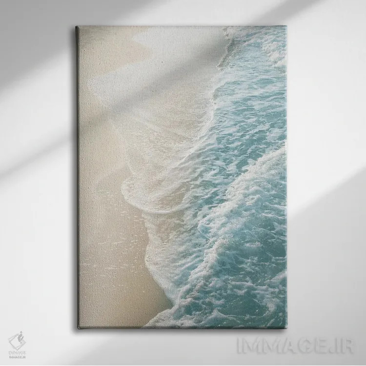 تابلو رویای امواج اقیانوس I با سبزآبی و طلایی ملایم اثر هنر آنیتا و بلا - نمای روبهرو روی دیوار