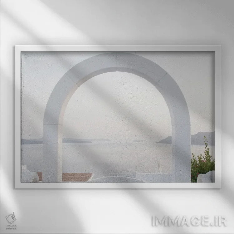 تابلو دروازهٔ اویای سانتورینی V (محلهای در سانتورینی) اثر هنر آنیتا و بلا - نمای قابدار سفید