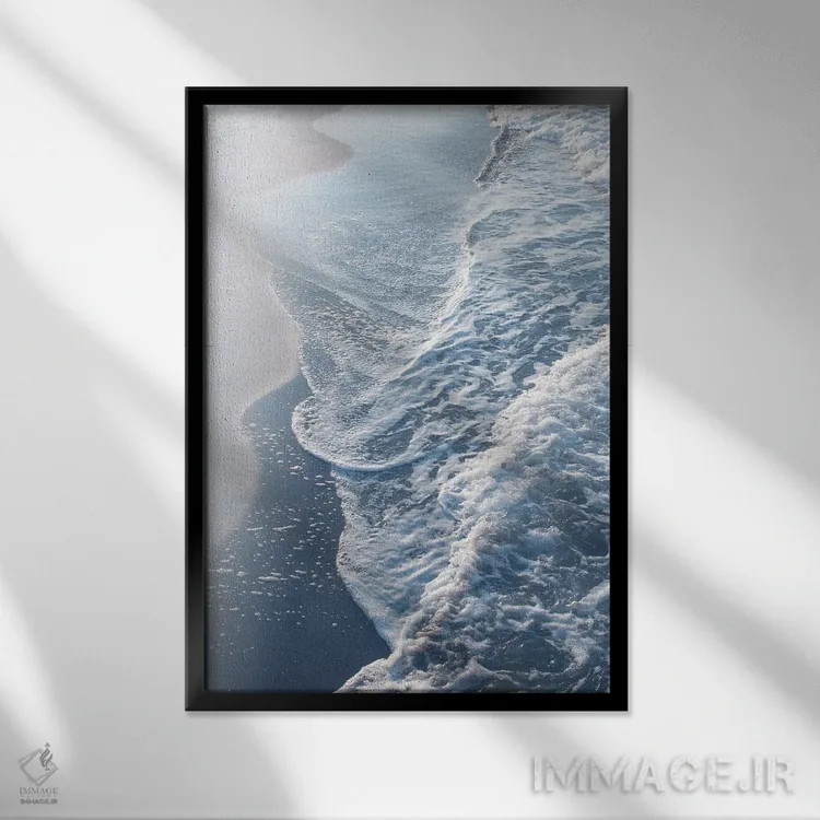 تابلو امواج رؤیایی اقیانوس آبی اثر هنر آنیتا و بلا - نمای قابدار مشکی
