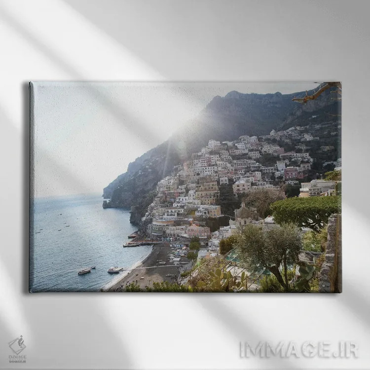 تابلو پوزیتانو زیبا دو اثر هنر آنیتا و بلا - نمای روبهرو روی دیوار