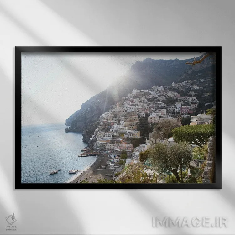 تابلو پوزیتانو زیبا دو اثر هنر آنیتا و بلا - نمای قابدار مشکی