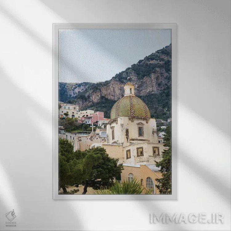 تابلو زیبایی گنبد پوزیتانو دو اثر هنر آنیتا و بلا - نمای قابدار سفید