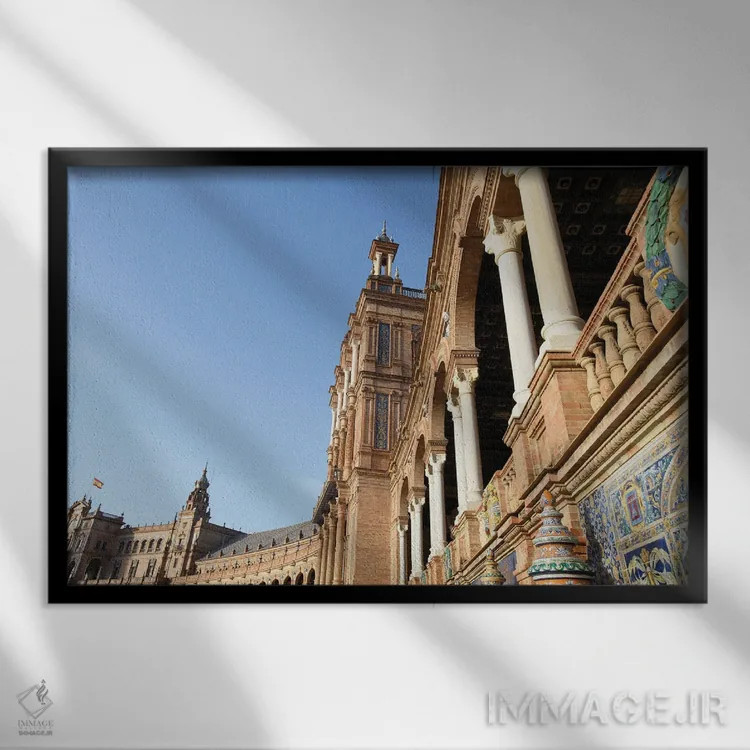 تابلو میدان اسپانیا در سویا دو اثر هنر آنیتا و بلا - نمای قابدار مشکی