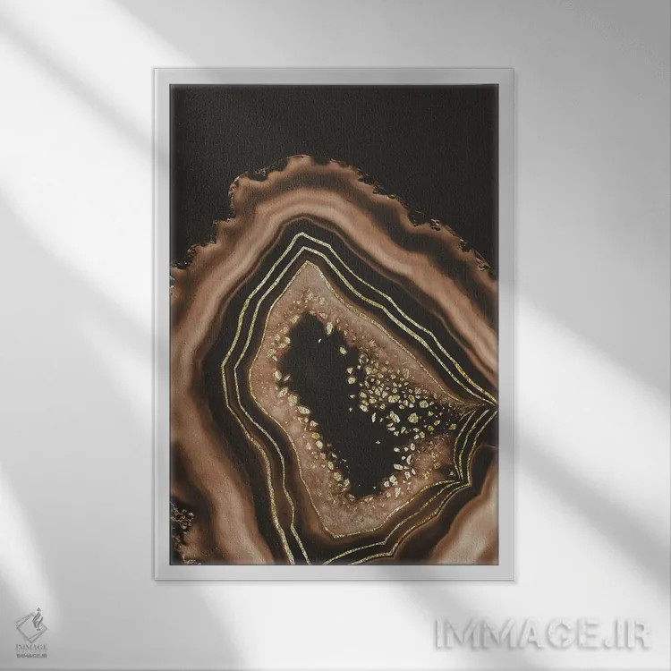تابلو شکوه آگات قهوهای با فویل طلایی یکم اثر هنر آنیتا و بلا - نمای قابدار سفید
