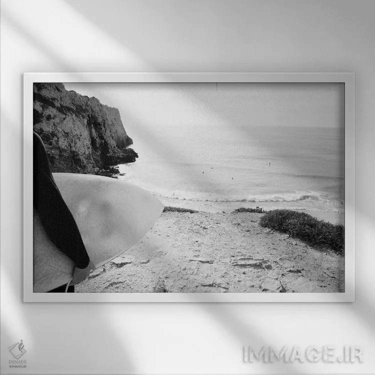 تابلو بهشت موجسواران دوم اثر هنر آنیتا و بلا - نمای قابدار سفید