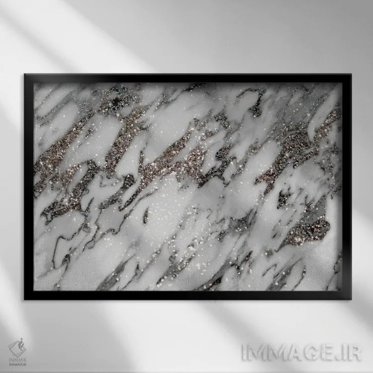 تابلو شکوه مرمر سفید کلاسیک با اکلیل نقرهای یکم اثر هنر آنیتا و بلا - نمای قابدار مشکی