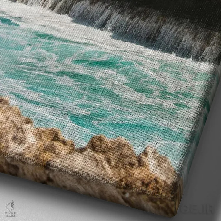 تابلو برخورد صخره مرجانی با امواج خروشان یکم اثر هنر آنیتا و بلا - نمای نزدیک بافت بوم