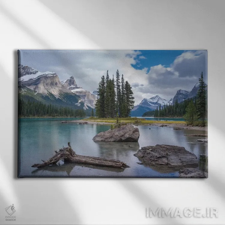 تابلو جزیره اسپرِیت (جزیره روح) اثر آدام برتون - نمای روبهرو روی دیوار