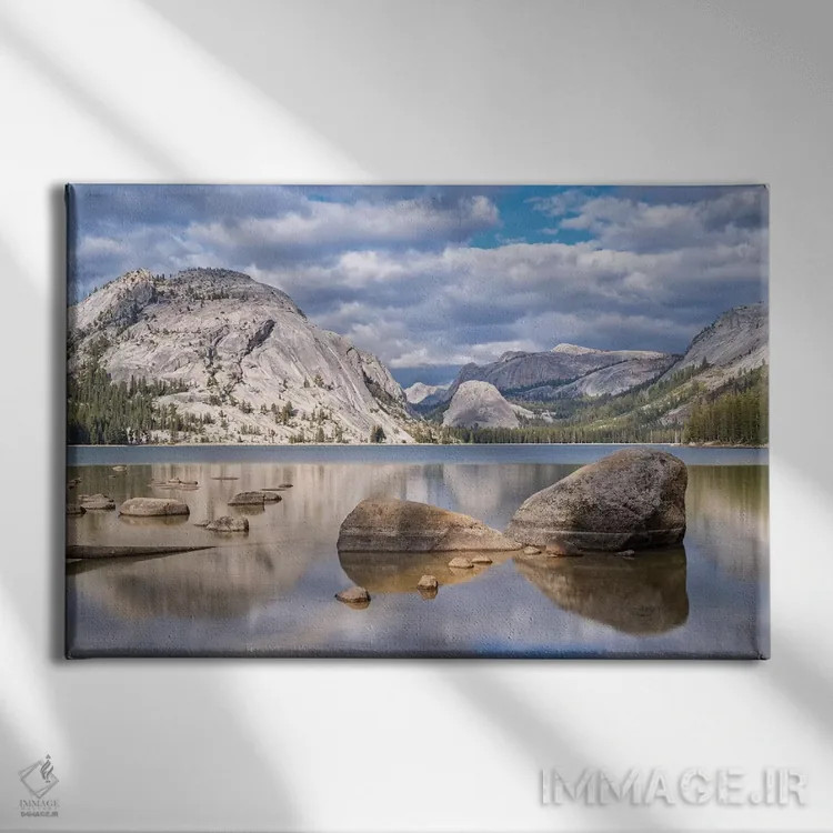 تابلو دریاچه تنایا اثر آدام برتون - نمای روبهرو روی دیوار