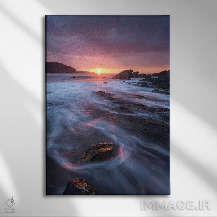 تابلو چشمانداز دریایی هنگام غروب اثر آدام برتون - نمای روبهرو روی دیوار
