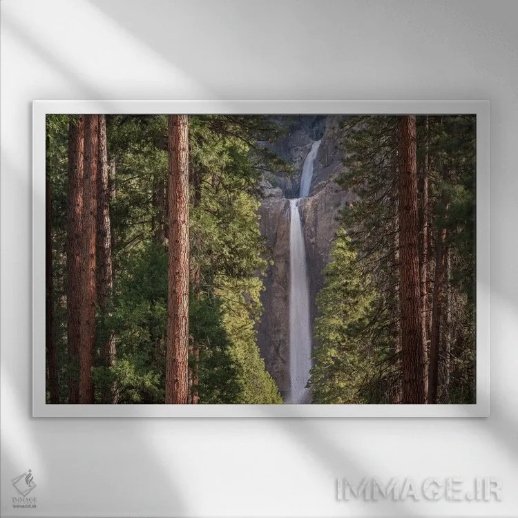 تابلو آبشارهای پایین یوسمیتی اثر آدام برتون - نمای قابدار سفید