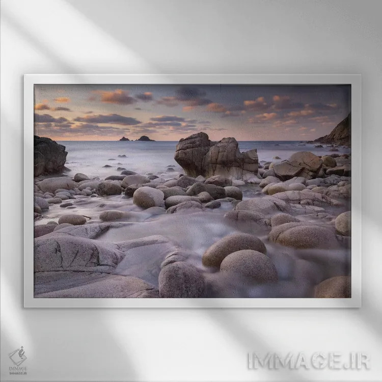 تابلو پورت ننون (خلیج در کورنوال) اثر آدام برتون - نمای قابدار سفید