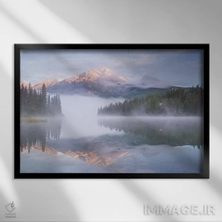 تابلو اهرام جاسپر (پارک کانادا) اثر آدام برتون - نمای قابدار مشکی