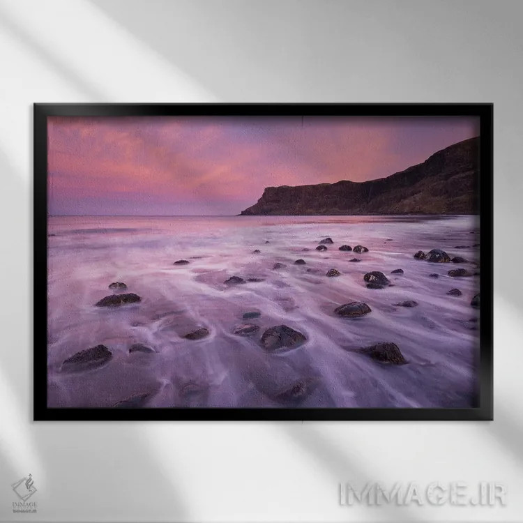 تابلو خلیج تالیسکر اثر آدام برتون - نمای قابدار مشکی