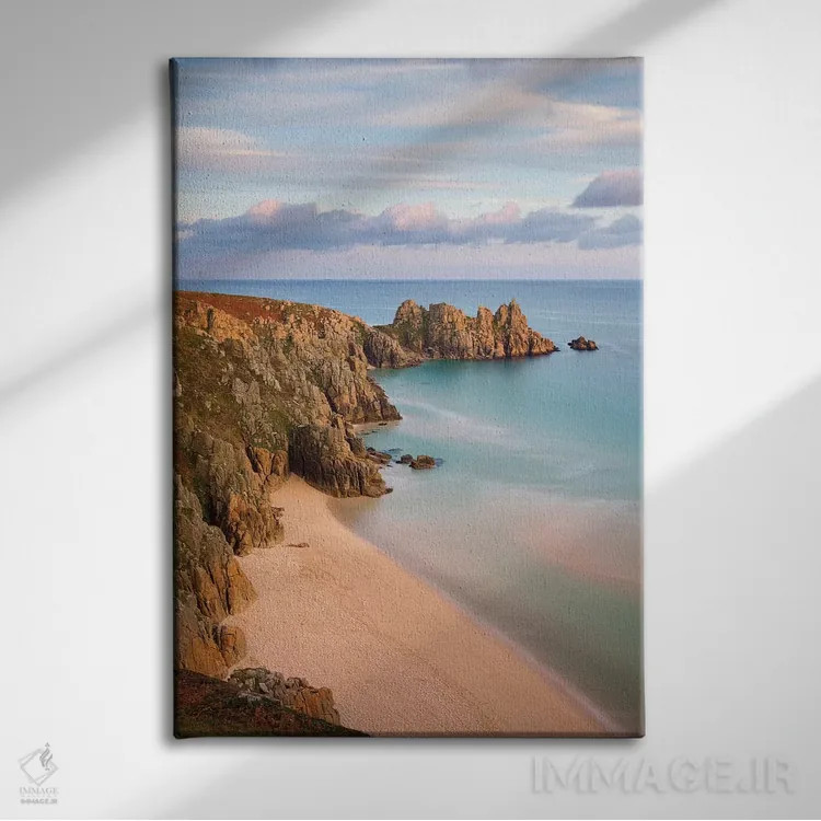 تابلو ساحل اثر آدام برتون - نمای روبهرو روی دیوار