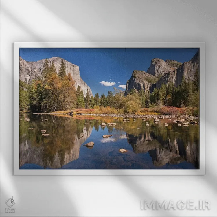 تابلو نمای دره اثر آدام برتون - نمای قابدار سفید