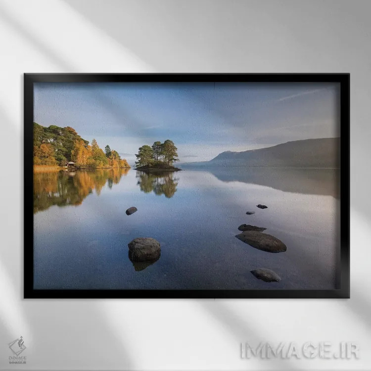 تابلو انعکاسهای دریاچه درونت اثر آدام برتون - نمای قابدار مشکی