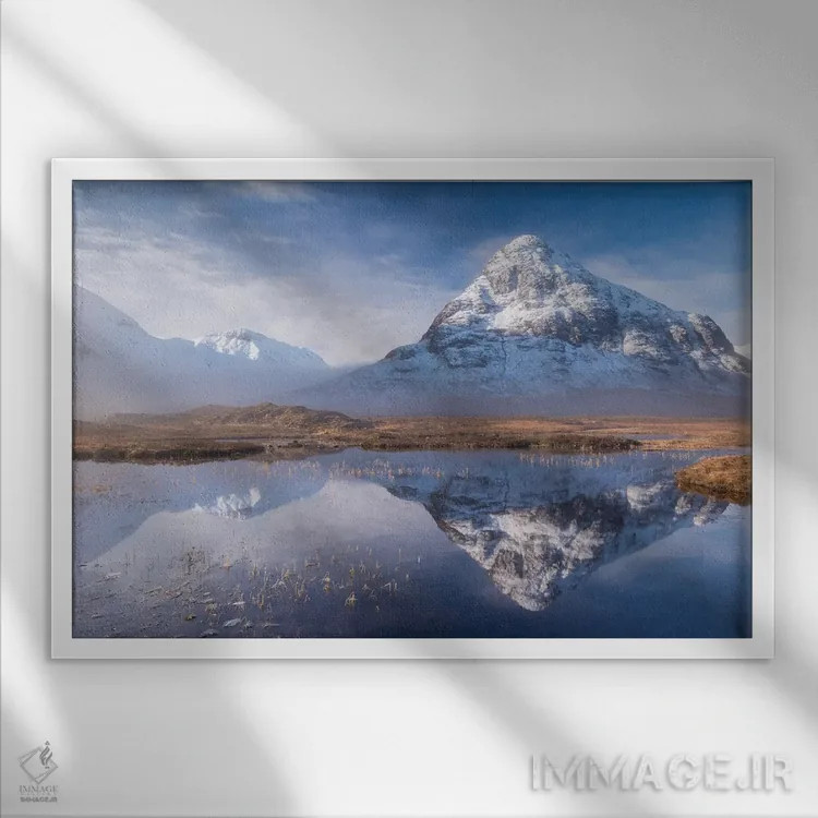 تابلو انعکاسهای گلنکو اثر آدام برتون - نمای قابدار سفید