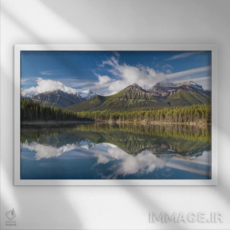 تابلو انعکاسهای دریاچه هربرت اثر آدام برتون - نمای قابدار سفید