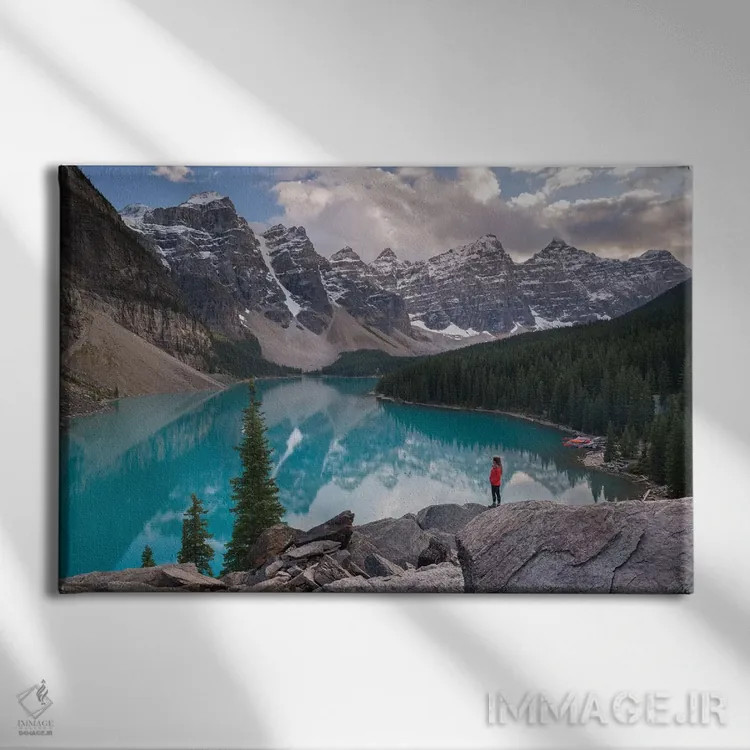 تابلو خلوتی دریاچه مورین اثر آدام برتون - نمای روبهرو روی دیوار