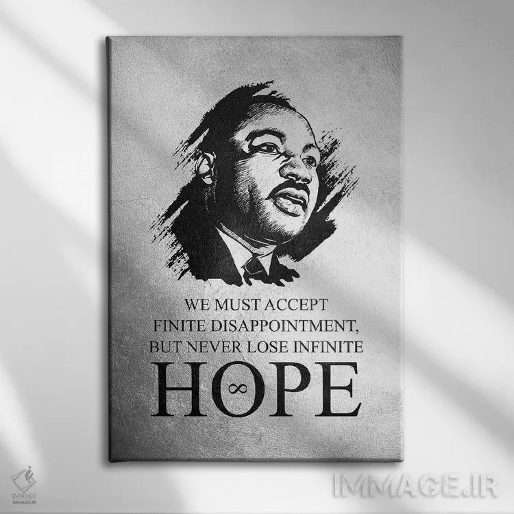 تابلو مارتین لوتر کینگ جونیور اثر آدریان بالدُوینو - نمای روبهرو روی دیوار