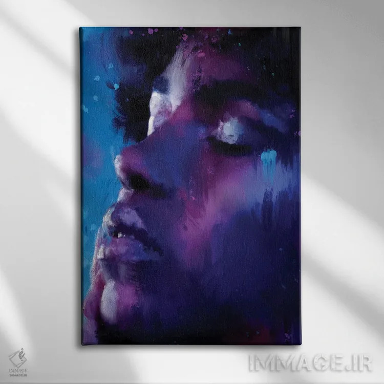 تابلو دختر آبیپوش اثر اندرو ام بارلو - نمای روبهرو روی دیوار